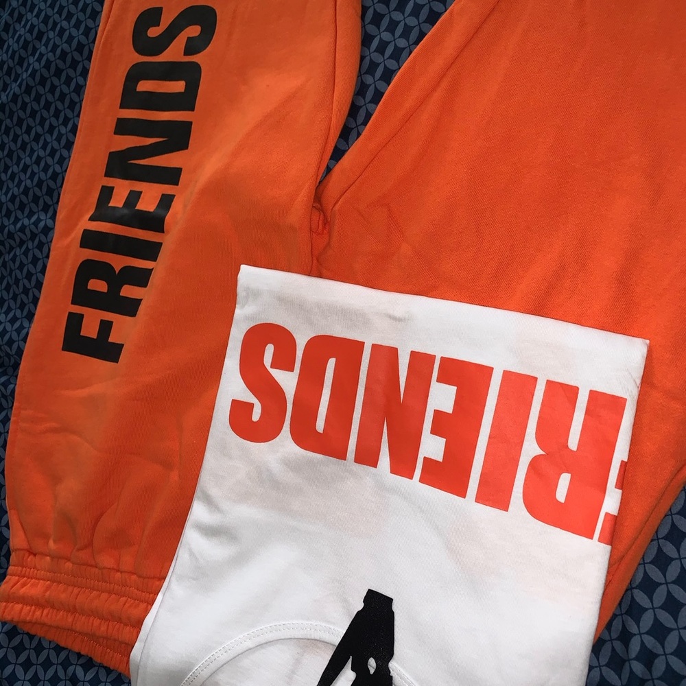 Vlone Tank tip & Sweatpants Athletic Bundle